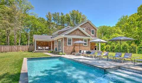 97 Oak Lane, Amagansett, NY 11937