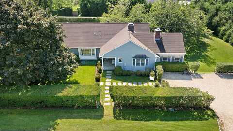 1 Egypt Close, East Hampton, NY 11937