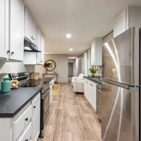 3052 North Gary Street, New Castle, IN 47362