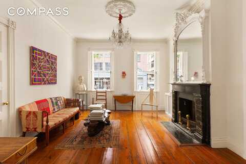 29 Vandam Street, New York, NY 10013