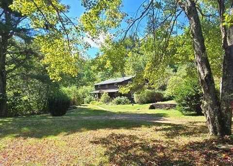 323 Gohan Rd, Maryland, NY 12155