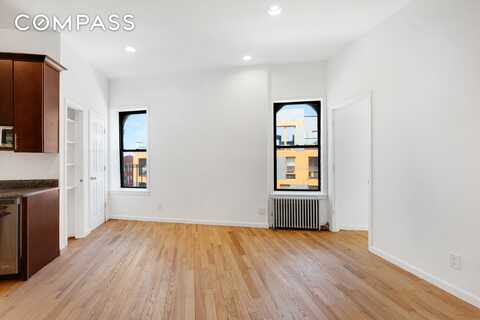 538 Graham Avenue, Brooklyn, NY 11222