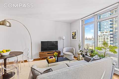 2 Northside Piers, Brooklyn, NY 11249