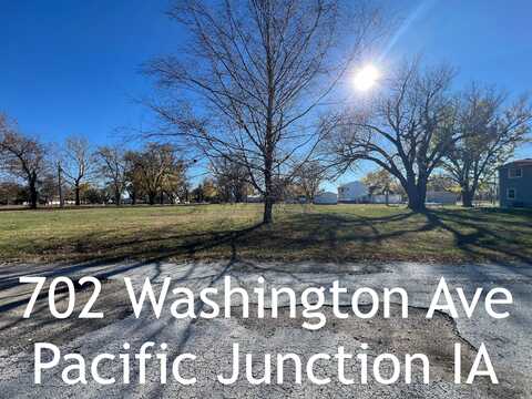 702 Washington Ave, Pacific Junction, IA 51561
