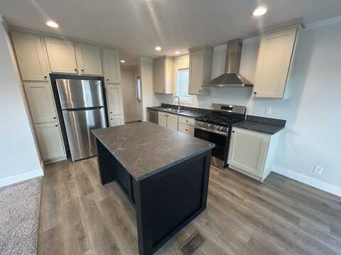 338 Utah, Belleville, MI 48111