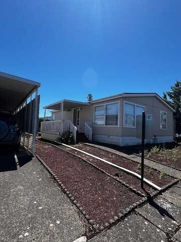 2768 Oakland Loop Se, Salem, OR 97317