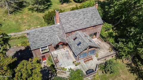 889 North Road, Glenville, NY 12010