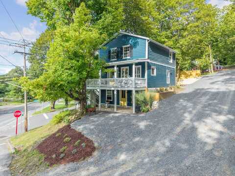 2 High Street, Chatham, NY 12037