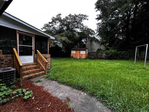 38 Shadowfield Dr, West Columbia, SC 29169