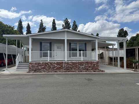 5215 E Chapman, Orange, CA 92867