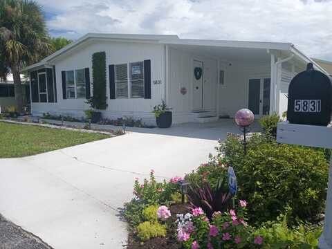 5831 River Grove Dr, Micco, FL 32976