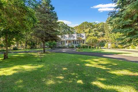 18 Glade Road, East Hampton, NY 11937