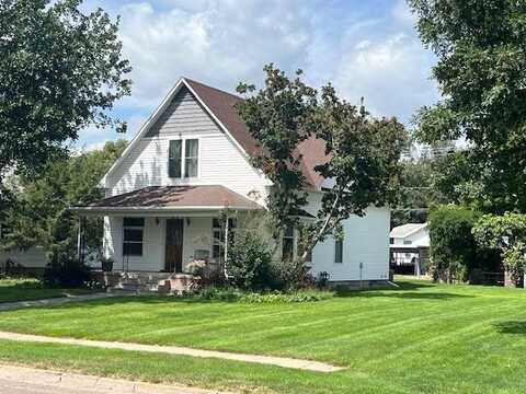 709 East 3rd Street, Ogallala, NE 69153