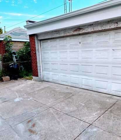 2141 35th Street, Astoria, NY 11105