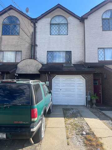 364 Walker St., Staten Island, NY 10303