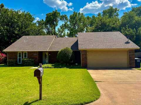 3521 Lisa Lane, Enid, OK 73703