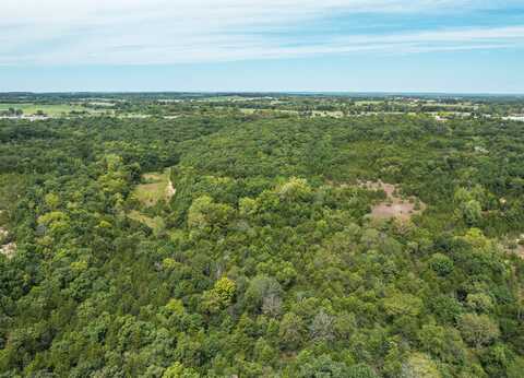 000 Swift Rd, Henley, MO 65040