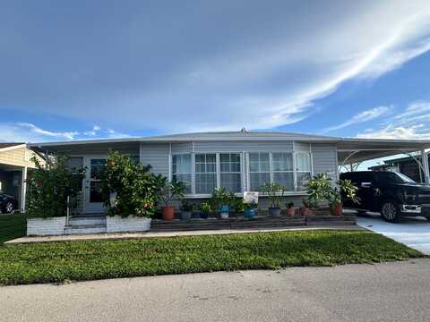 675 Brigantine Blvd, Fort Myers, FL 33917