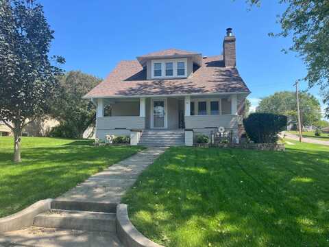 601 H Street, Neligh, NE 68756