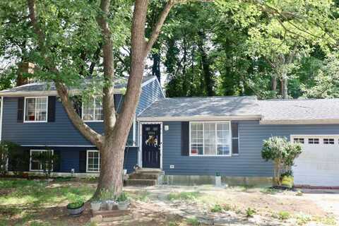 3204 Winchelsea Dr, Charlotte, NC 28212