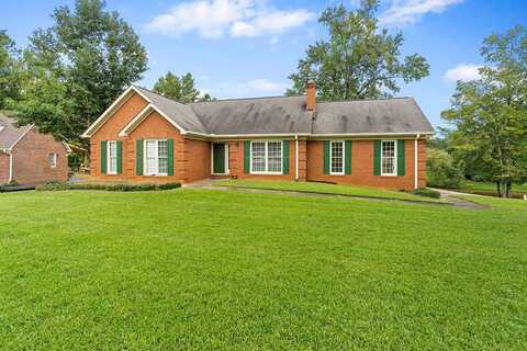102 Cheekwood Ct., Greenwood, SC 29646