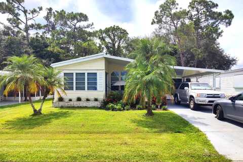 8411 Wagon Wheel Circle, North Fort Myers, FL 33917