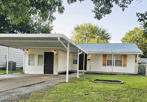 416 Admiral Trussler Boulevard, Miami, OK 74354