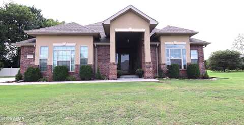 1253 Chesterfield Drive, Webb City, MO 64870