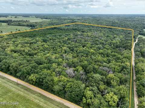 9990 E 1650 Road, Stockton, MO 65785
