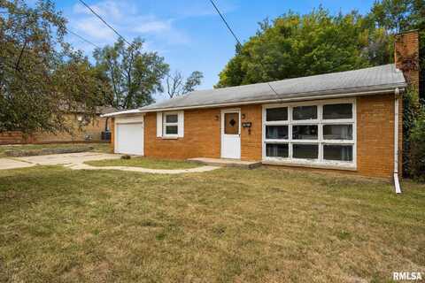 1307 FOREST Drive, Pekin, IL 61554