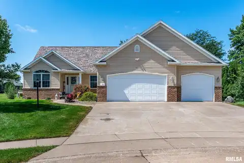 41 JACOB Court, Eldridge, IA 52748
