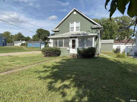 2233 24TH Street, Rock Island, IL 61201