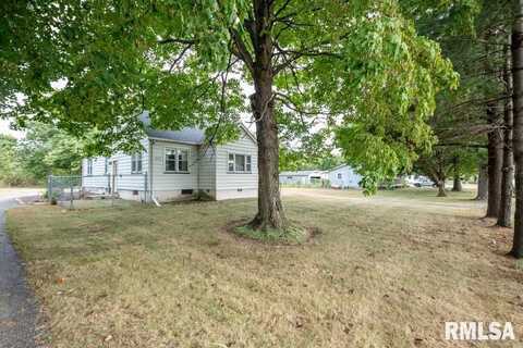 13710 IL Route 29 Road, Pekin, IL 61554