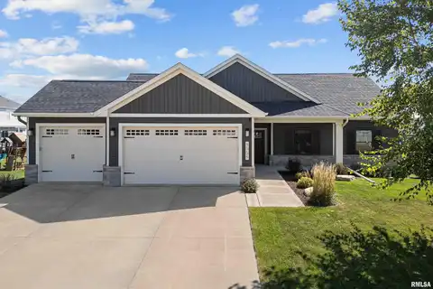 5555 EMILY Road, Bettendorf, IA 52722