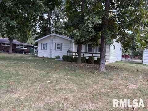 30284 WOODLAND Lane, Girard, IL 62640
