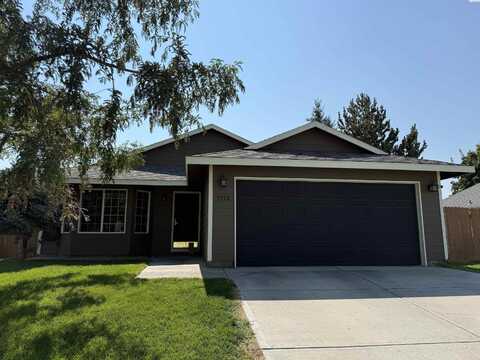 7712 Thetis Drive, Pasco, WA 99301