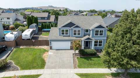 2016 S Sheppard Street, Kennewick, WA 99338