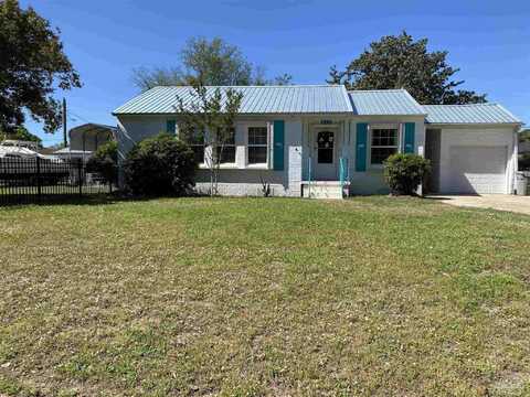 213 SE Baublits Dr, Pensacola, FL 32507
