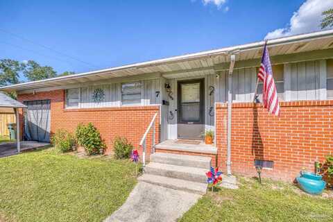 7 Forest Park Dr, Pensacola, FL 32506