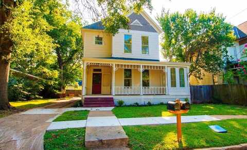 606 May St, PALESTINE, TX 75801