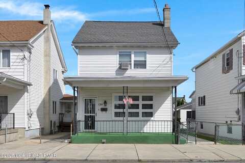 124 E Hazard Street, Summit Hill, PA 18250
