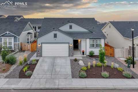 2863 Pony Club Lane, Colorado Springs, CO 80922