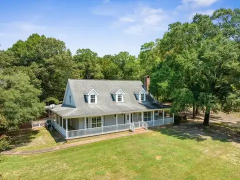160 Albert Prince Rd, Carriere, MS 39426
