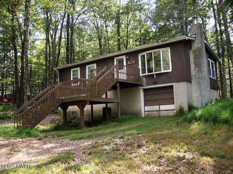 61 Windsor Road, Hawley, PA 18428