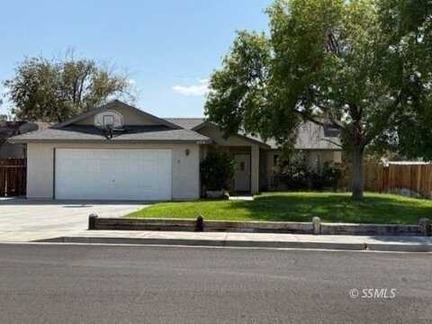 429 DeWalt AVE, Ridgecrest, CA 93555