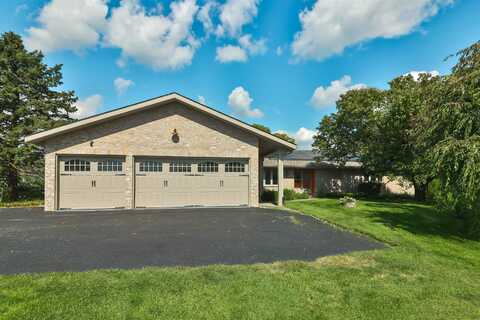 9525 BRENDA, ROSCOE, IL 61073