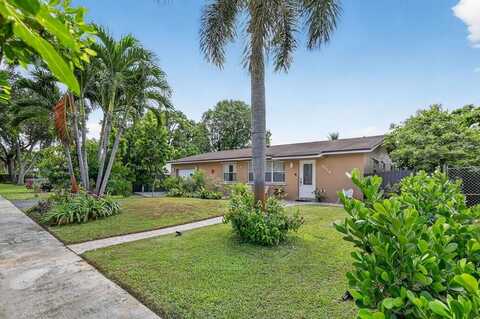 4818 SW 11th Ct, Plantation, FL 33317