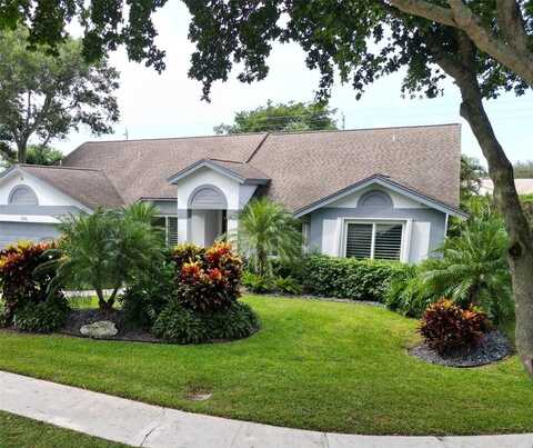 720 Birdie Ct, Delray Beach, FL 33445