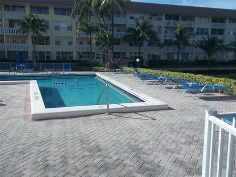 1893 S Ocean Dr, Hallandale Beach, FL 33009