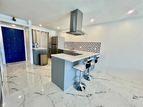 4100 Tivoli Ct, Lake Worth, FL 33467